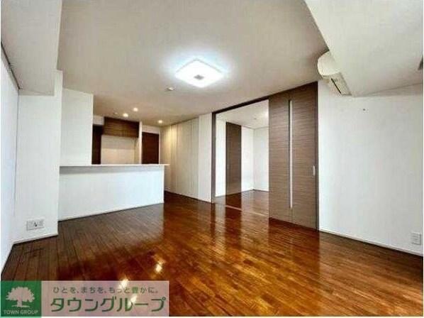 カスタリアの物件内観写真